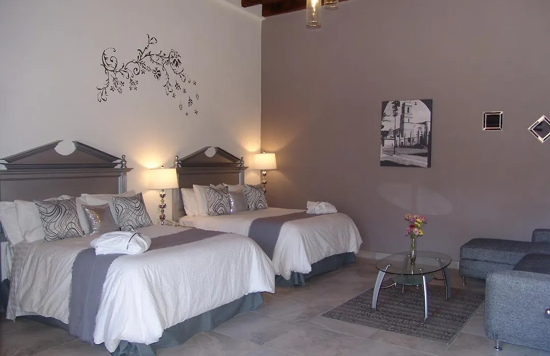 Hotel Casa Don Quijote-1